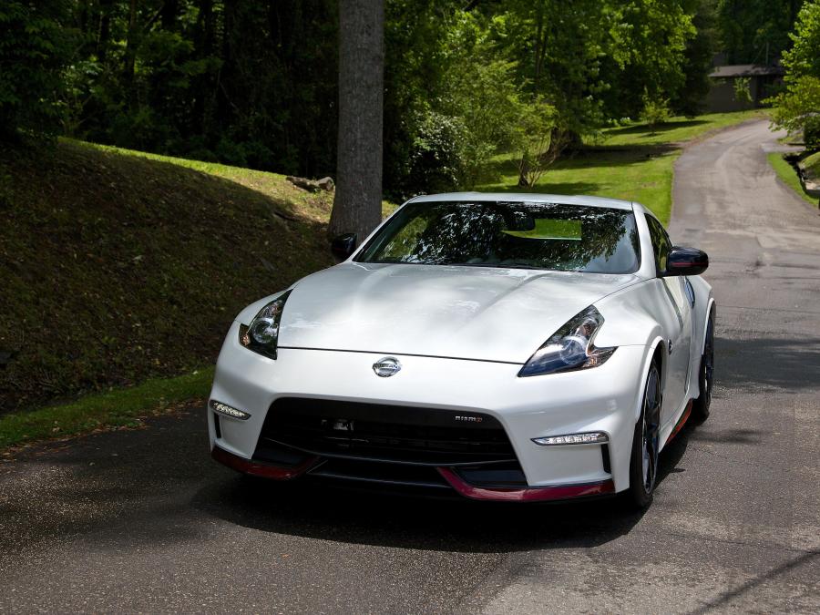  Nissan 370Z Nismo 2015 года  (US) (фото 44 из 62)